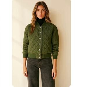 Vintage 90s Liz Wear Chic Army Green Quilted Bomber Jacket Snap Front  Small